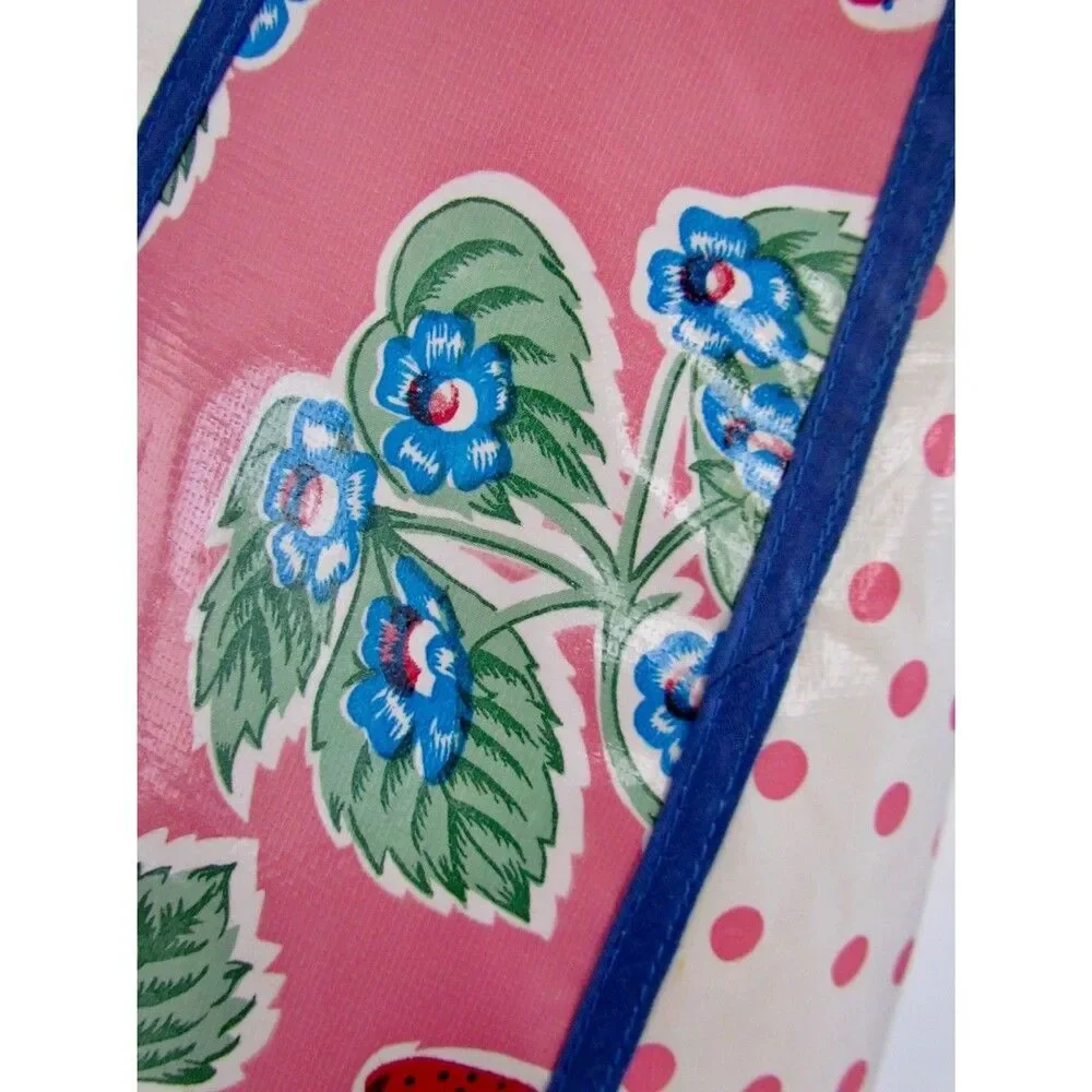 Retro Oilcloth Apron Strawberry Polka Dot Motif Limited Edition Print Excellent